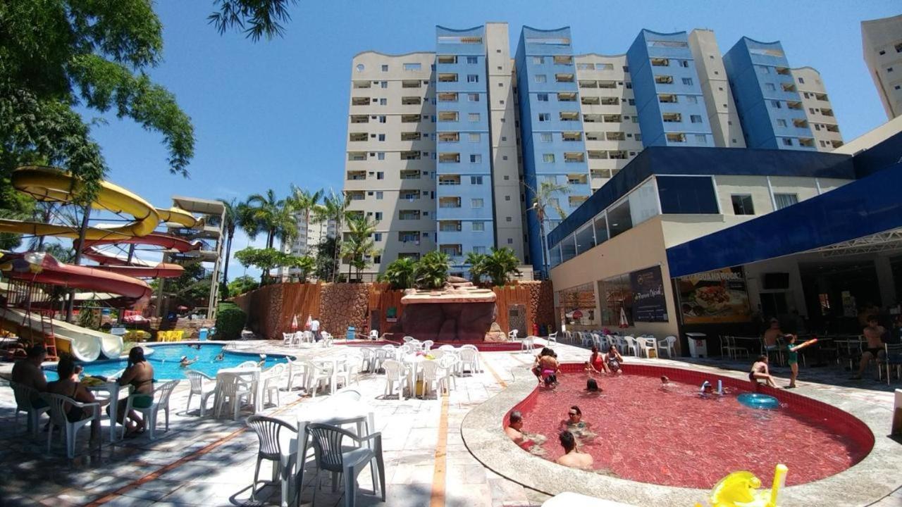 Resort Golden Dolphin Grand Hotel 517 Caldas Novas Exterior photo