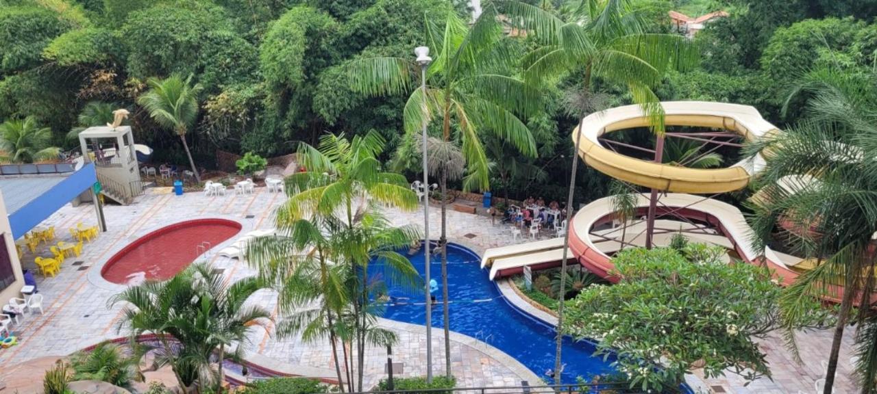 Resort Golden Dolphin Grand Hotel 517 Caldas Novas Exterior photo