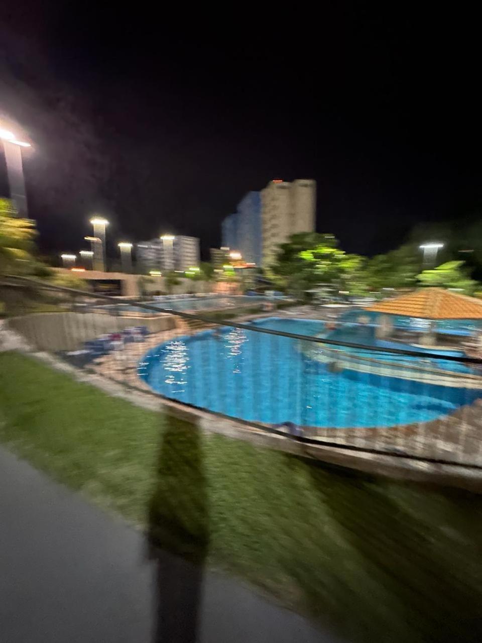Resort Golden Dolphin Grand Hotel 517 Caldas Novas Exterior photo